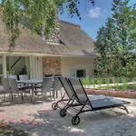 Casa vacanze Four-bedroom With A Fireplace In
