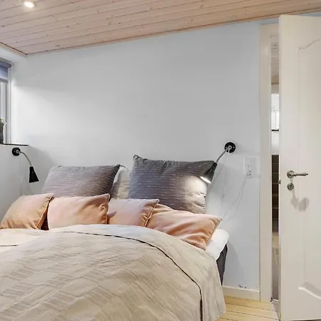 Four-bedroom With A Fireplace In Casa vacanze Toftum (Syddanmark)