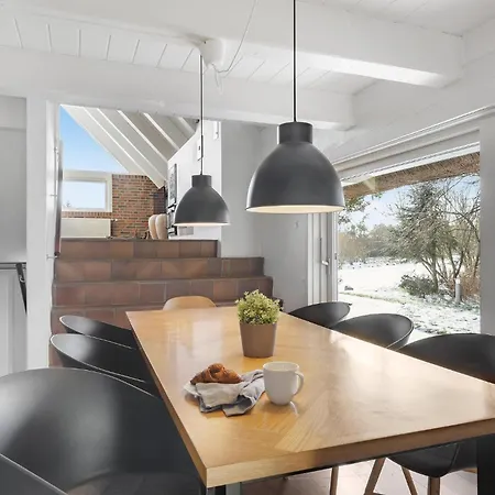 4 Bedroom In Romo *