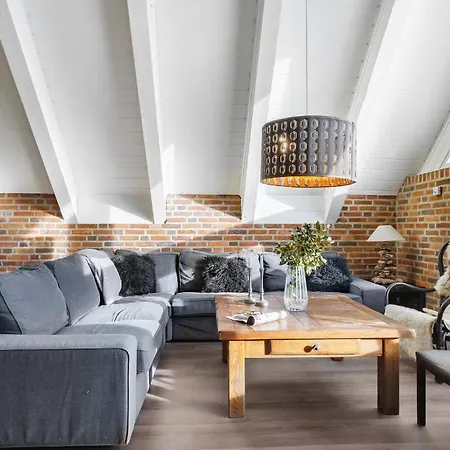 Four-bedroom With A Fireplace In Romo Prázdninový dům